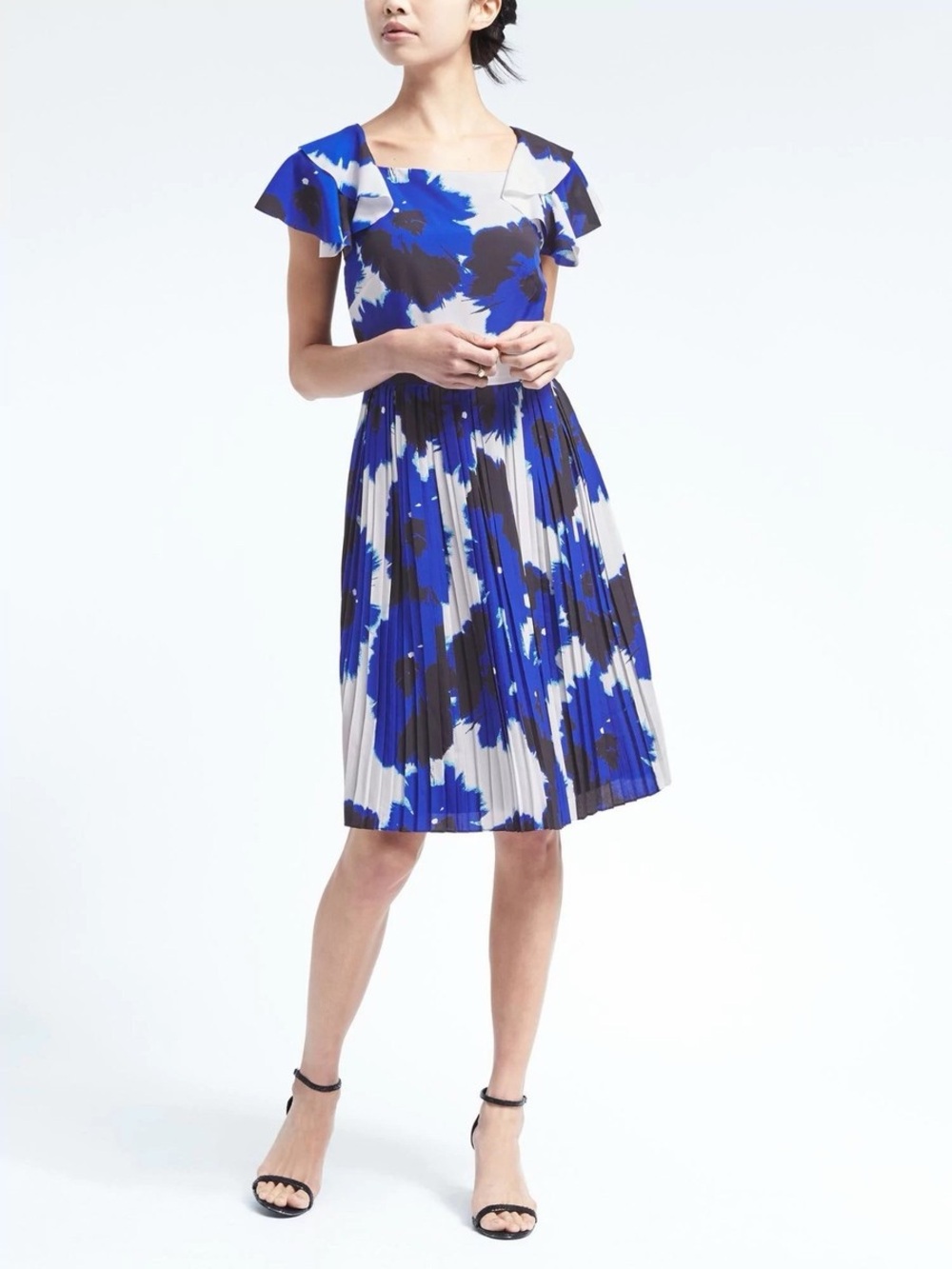 Banana Republic Floral Ruffle-Sleeve Dress Blue Floral Size 8 #783456